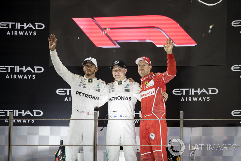 Podium: Race winner Valtteri Bottas, Mercedes AMG F1, second place Lewis Hamilton, Mercedes AMG F1,