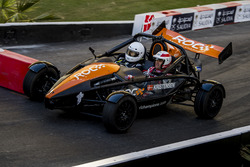 Tom Kristensen pilote l'Ariel Atom Cup