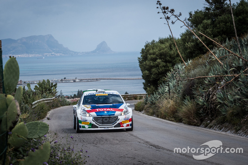 Paolo Andreucci, Anna Andreussi, Peugeot 208 T16 R5, Peugeot Sport Italia