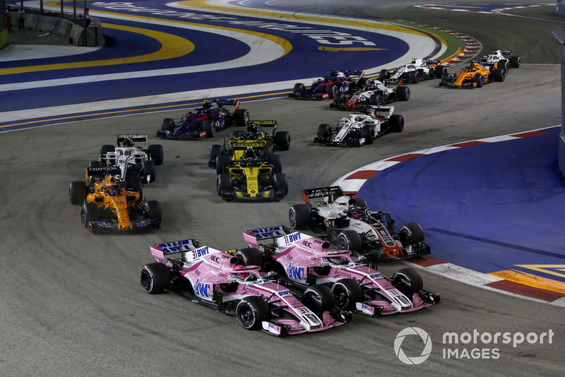 Acción al inicio del GP de Singapur