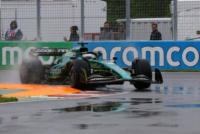 Lance Stroll, Aston Martin AMR22