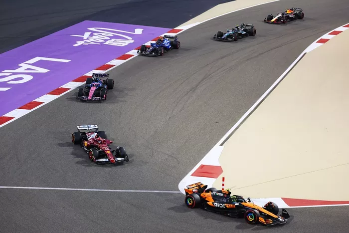 Charles Leclerc, Ferrari, Lando Norris, McLaren, Pierre Gasly, Alpine