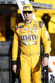 Kyle Busch, Joe Gibbs Racing, Toyota Camry M&M's Halloween
