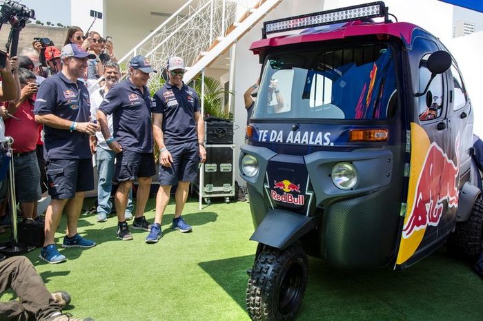 #304 X-Raid Mini JCW Team: Stéphane Peterhansel, #300 X-Raid Mini JCW Team: Carlos Sainz, #308 X-Raid Mini JCW Team: Cyril Despres