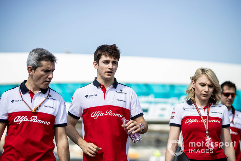 Charles Leclerc, Sauber walks the track with Xevi Pujolar, Sauber Head of Track Engineering and Ruth Buscombe, Sauber Race Strategist