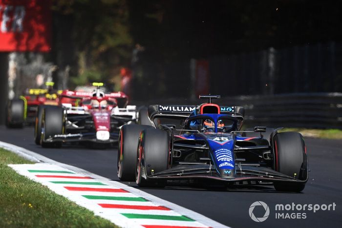 Nyck de Vries, Williams FW44, Zhou Guanyu, Alfa Romeo C42
