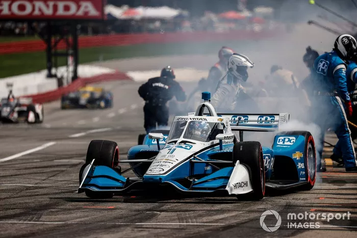 Josef Newgarden, Team Penske Chevrolet, pit stop