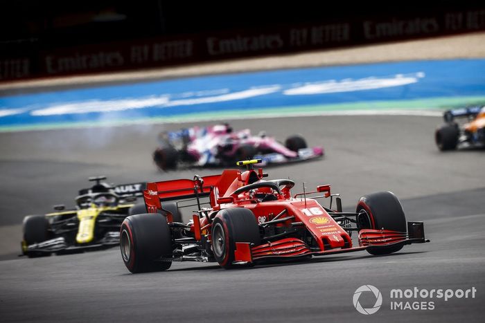 Charles Leclerc, Ferrari SF1000, Daniel Ricciardo, Renault F1 Team R.S.20