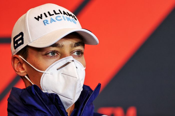 George Russell, Williams in the Press Conference