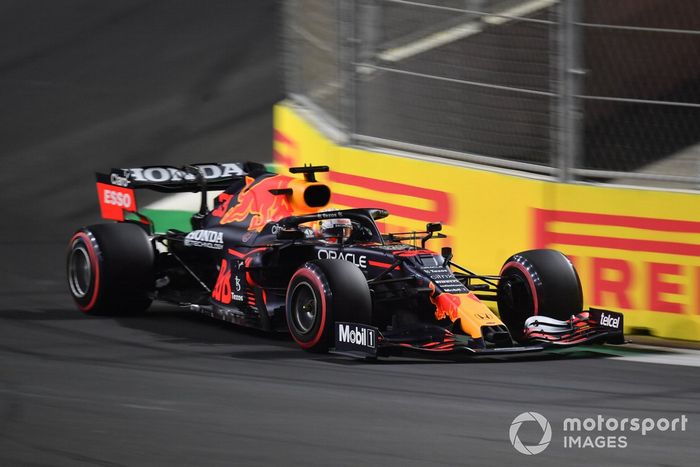 Max Verstappen, Red Bull Racing RB16B