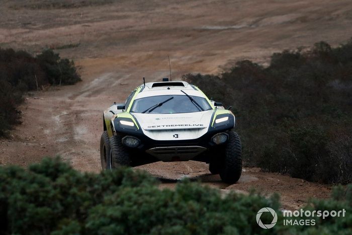 Mikaela Ahlin-Kottulinsky, Kevin Hansen, Equipo JBXE Extreme-E