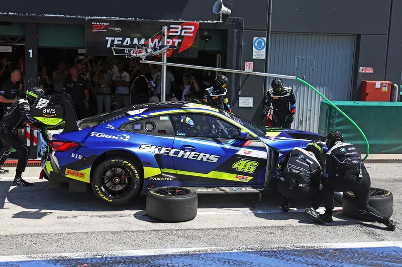 #46 Team WRT, BMW M4 GT3: Valentino Rossi, Maxime Martin