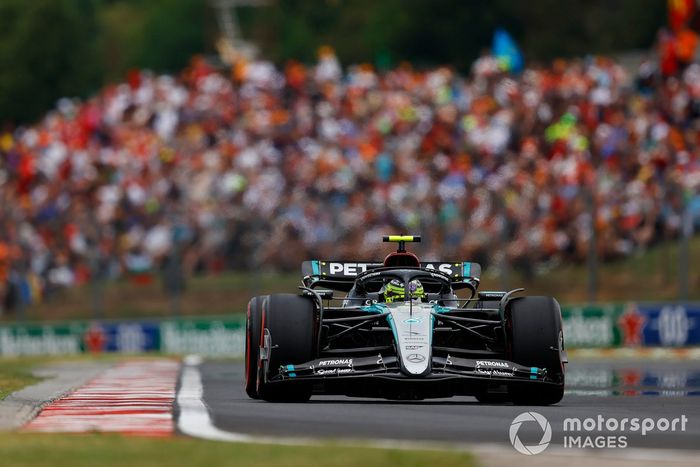 Lewis Hamilton, Mercedes F1 W15