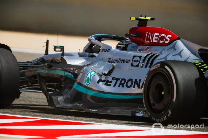 Lewis Hamilton, Mercedes W13