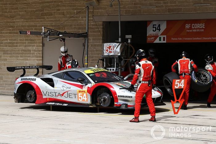 #54 AF Corse Ferrari 488 GTE EVO: Thomas Flohr, Francesco Castellacci, Giancarlo Fisichella 