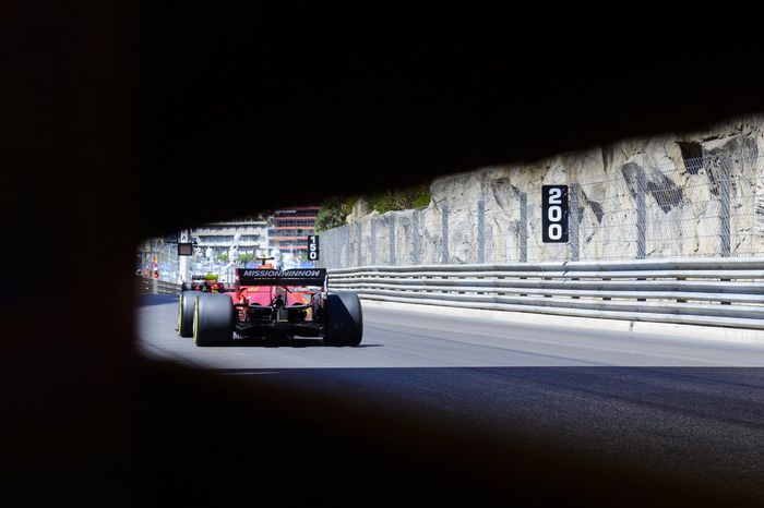 Carlos Sainz Jr., Ferrari SF21