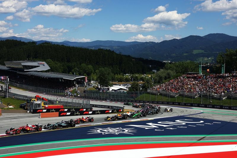 Charles Leclerc, Ferrari, Lewis Hamilton, Mercedes