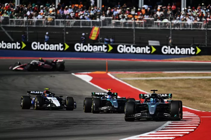 George Russell, Mercedes, Andrea Kimi Antonelli, Mercedes, Carlos Sainz, Williams