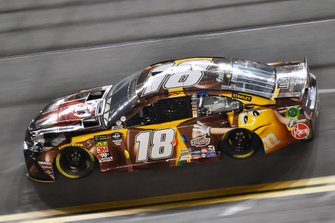 Kyle Busch, Joe Gibbs Racing, Toyota Camry M&M's Chocolate Bar