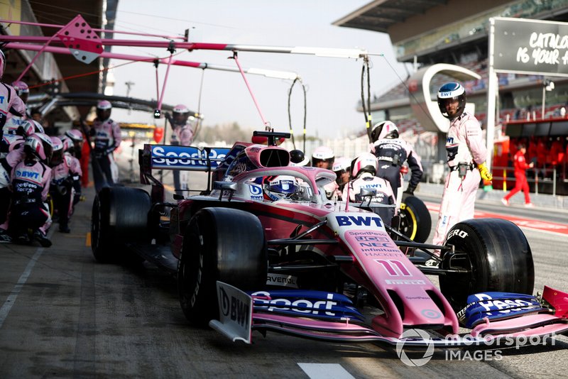 Sergio Perez, Racing Point F1 Team RP19, pit stop