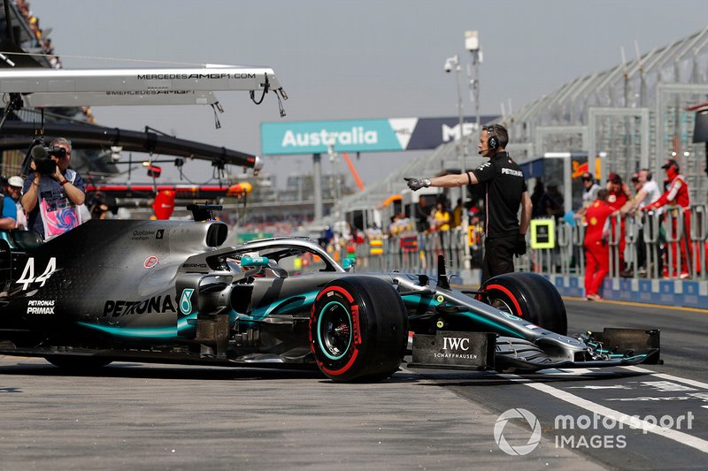 Lewis Hamilton, Mercedes AMG F1 W10, leaves the garage