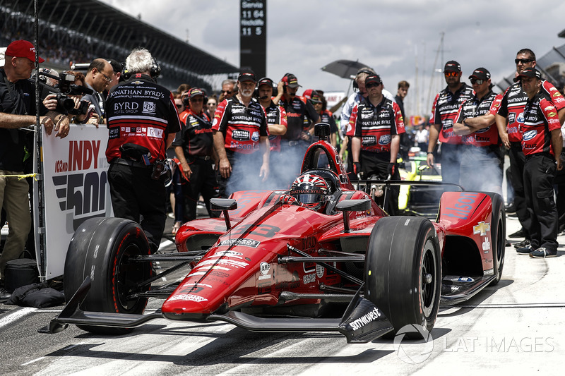 19: James Davison, A.J. Foyt Enterprises Chevrolet, 226.255