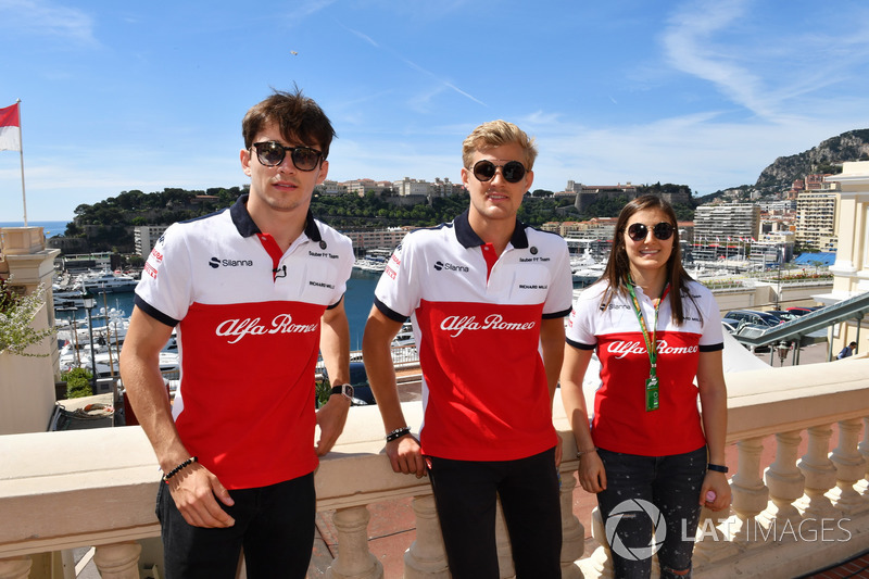 Charles Leclerc, Sauber, Marcus Ericsson, Sauber y Tatiana Calderon, Sauber