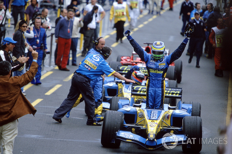 Ganador de la carrera Giancarlo Fisichella, Renault F1 Team R25