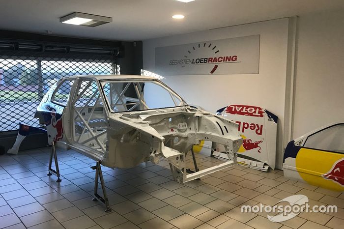 Sébastien Loeb Racing Peugeot 306 Maxi reconstruido