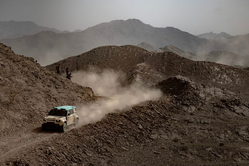 #504 Defender Rally, Defender D7X-R: Sara Price, Sean Berriman 