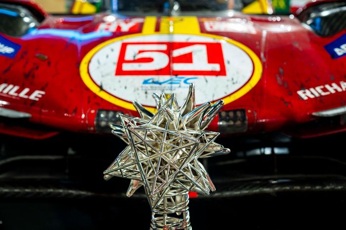 #51 Ferrari AF Corse Ferrari 499P: Алессандро Пьер Гуиди, Джеймс Каладо, Антонио Джовинацци