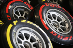 Pirelli tyres