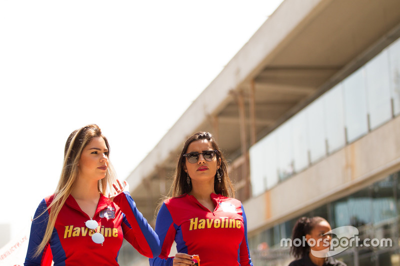 Grid Girls Stock Car - Corrida do Milhão