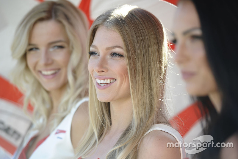 Lovely Ducati Team girls