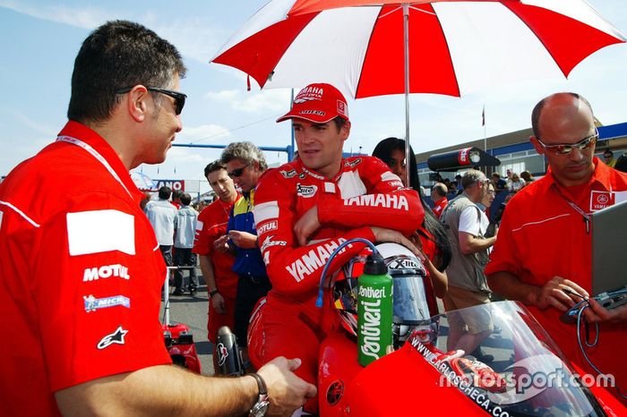 Carlos Checa, Yamaha Team