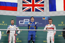 Podium: Alex Lynn, DAMS; Sergey Sirotkin, ART Grand Prix; Arthur Pic, Rapax