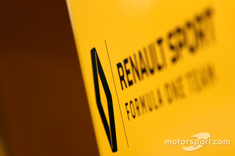 Renault Sport F1 Team logo signage