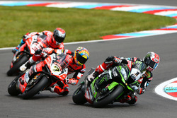Jonathan Rea, Kawasaki Racing, Chaz Davies, Ducati Team