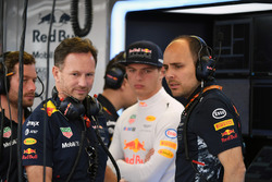 Christian Horner, Team Principal Red Bull Racing, Max Verstappen, Red Bull Racing et Gianpiero Lambiase, ingénieur de course Red Bull Racing