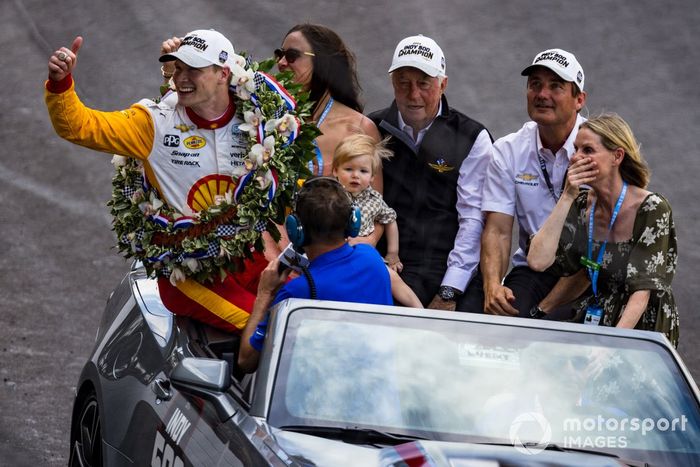 Josef Newgarden, Equipo Penske Chevrolet
