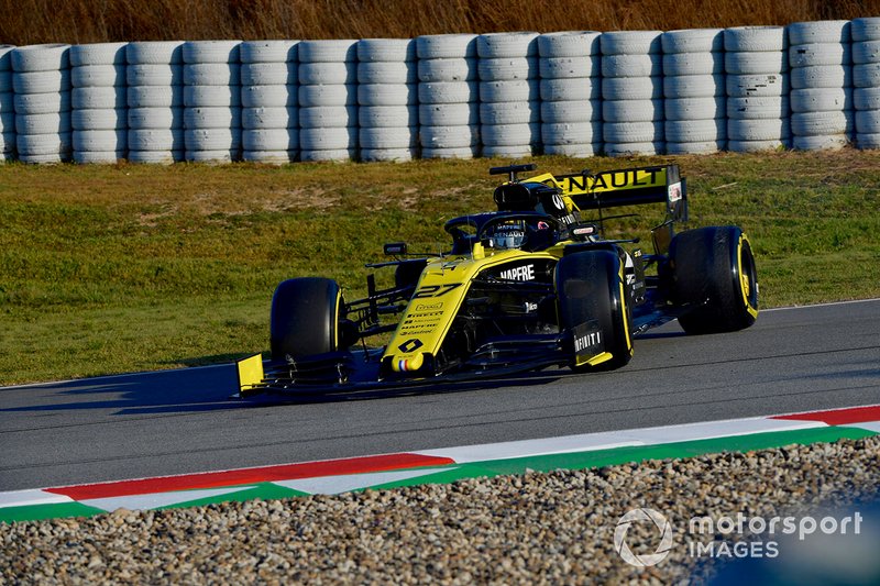 Nico Hulkenberg, Renault Sport F1 Team R.S. 19, in testacoda