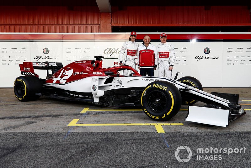 Кімі Райкконен, Alfa Romeo Racing, Антоніо Джовінацці, Alfa Romeo Racing, машина Alfa Romeo Racing C38