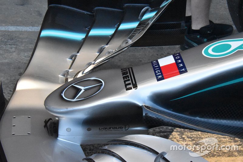 Деталь Mercedes AMG F1