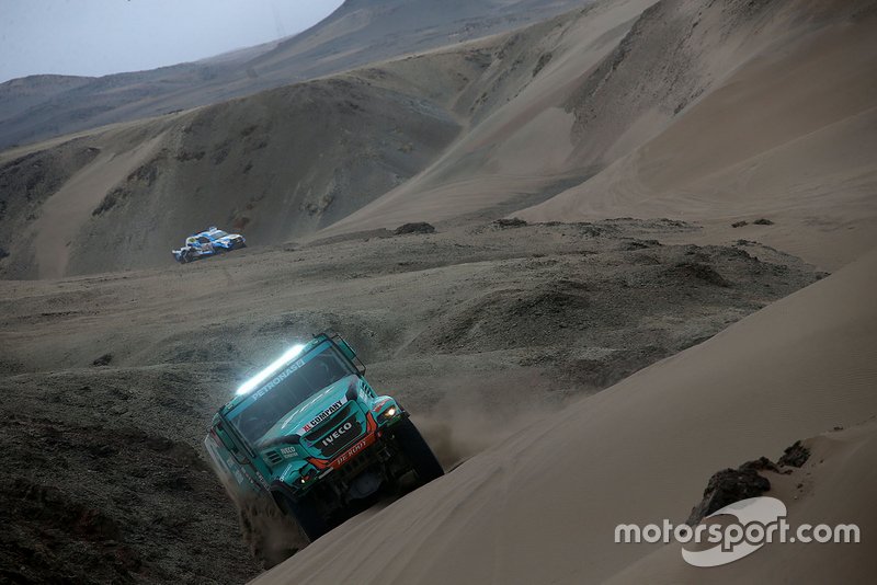 #513 Team De Rooy Iveco: Maurik van den Heuvel, Martijn van Rooij, Peter Kuijpers      