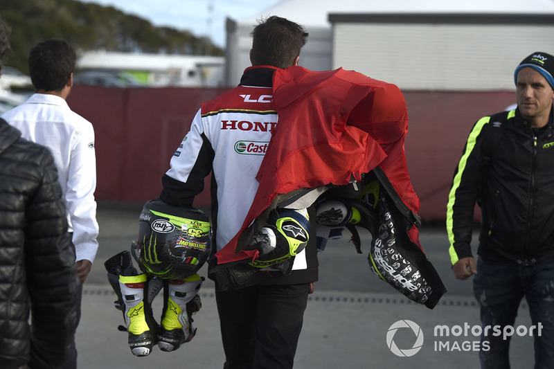 Le cuir de Cal Crutchlow après son accident