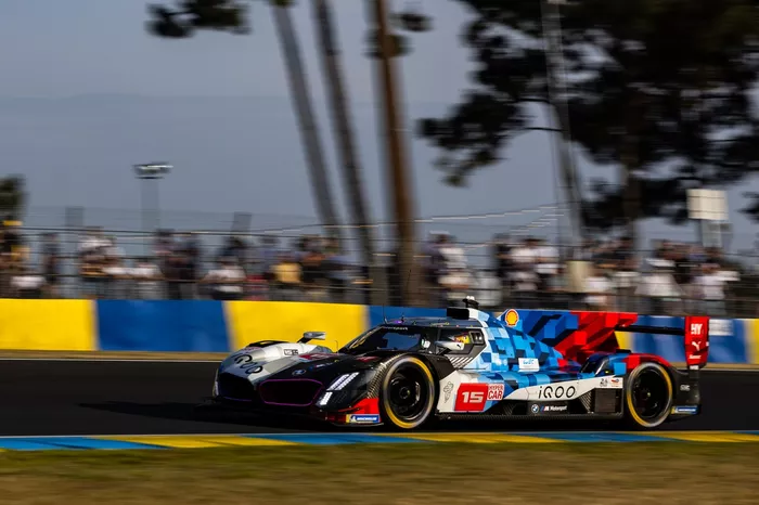  #15 BMW M Team WRT BMW M Hybrid V8 : Dries Vanthoor, Raffaele Marciello, Kevin Magnussen