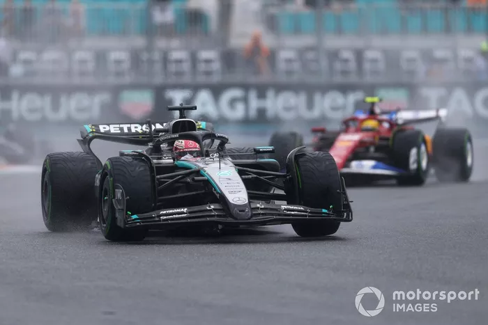 Lewis Hamilton, Ferrari, George Russell, Mercedes
