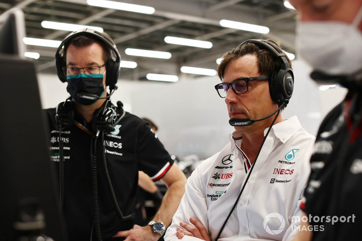 "Russell şimdiye kadar harika bir iş çıkardı" 1 Formula 1 Haberleri - F1 Puan Durumu Toto Wolff, Team Principal and CEO, Mercedes AMG