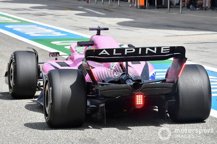 Fernando Alonso, Alpine A522


