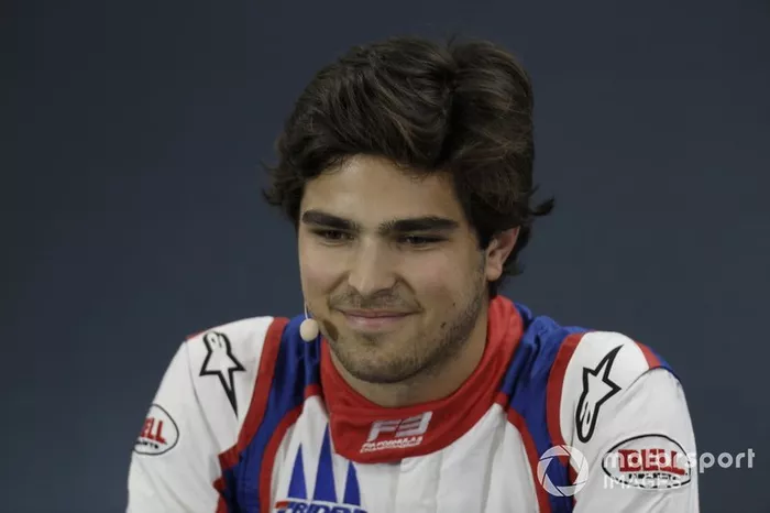 Pedro Piquet. Trident